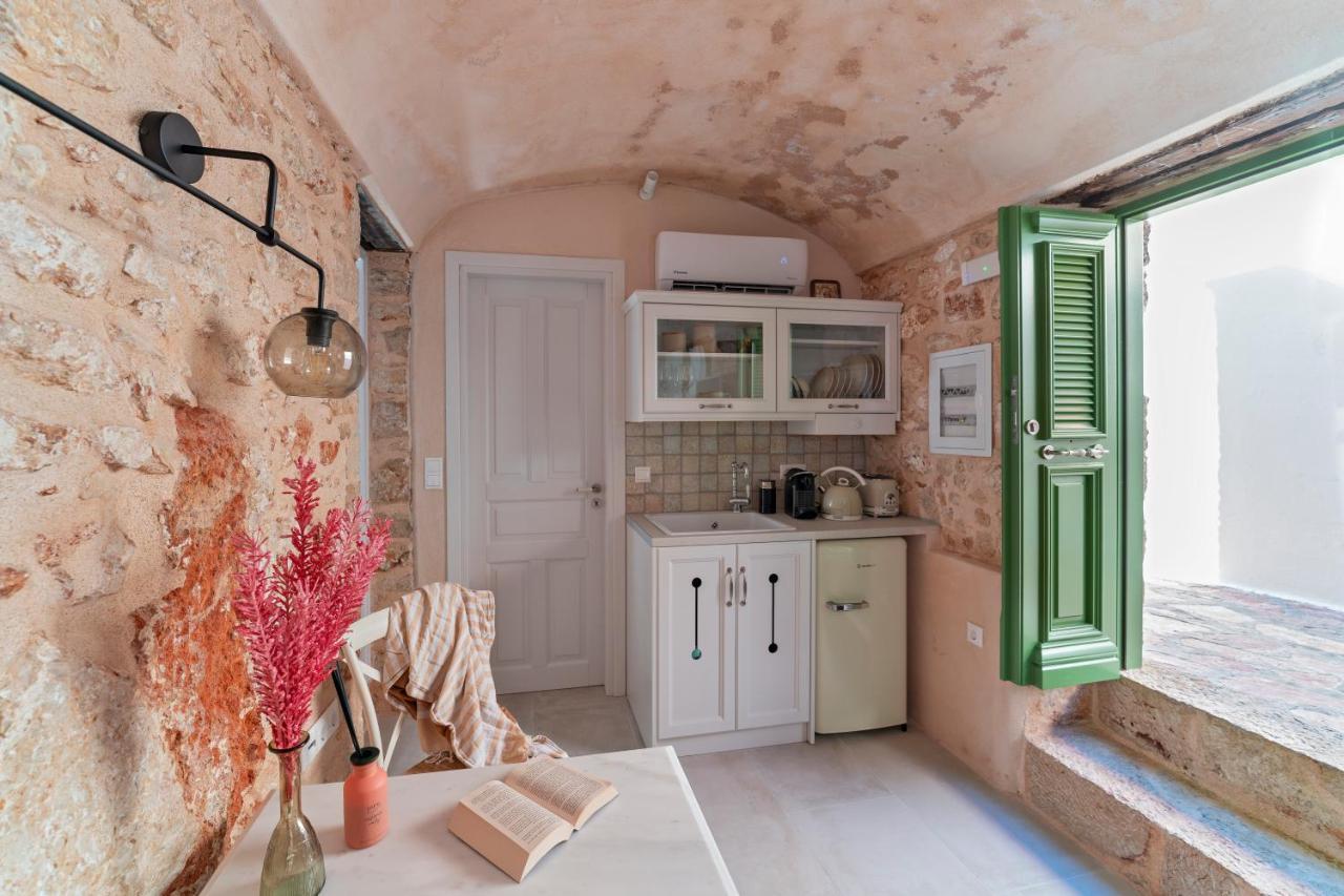 Muse Clio Villa Chalki Town Buitenkant foto